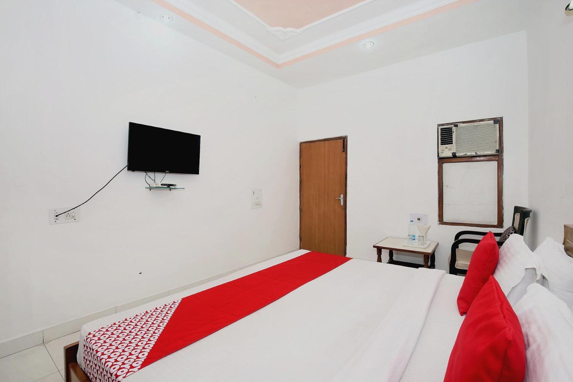 Hotel O Queensland Amritsar Exterior photo